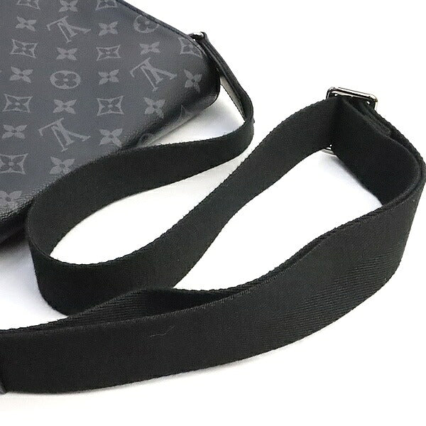 Louis Vuitton District PM Shoulder Bag Size ONE SIZE Black