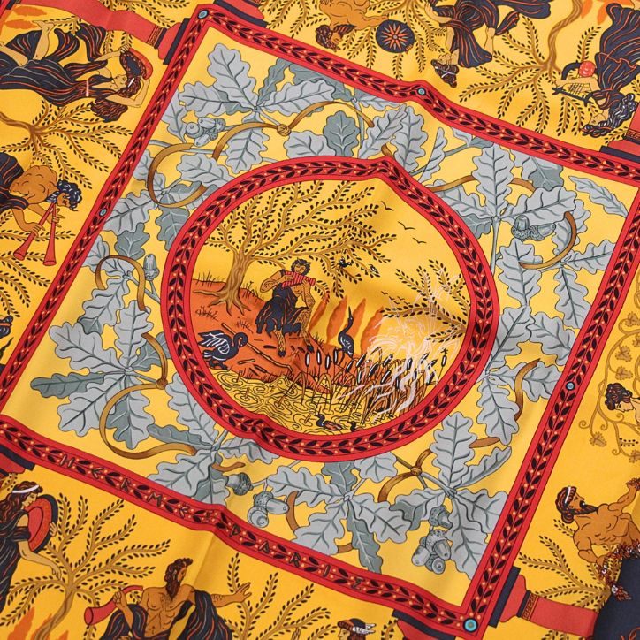HERMES Carré 90 Silk "Musique des Dieux" Scarf Size ONE SIZE