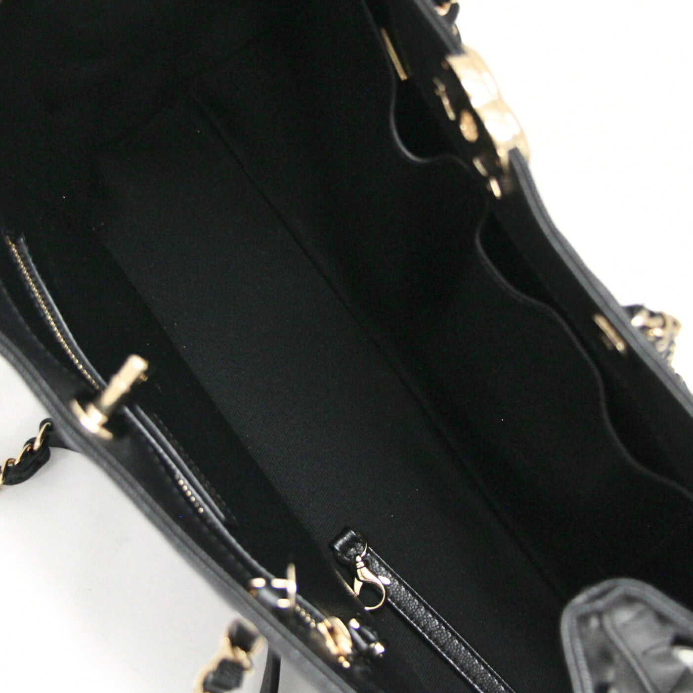 CHANEL Matelasse Soft Caviar Chain Tote Bag Size ONE SIZE