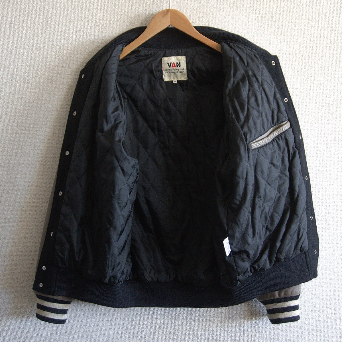 VAN JAC Leather sleeve varsity jacket Size M