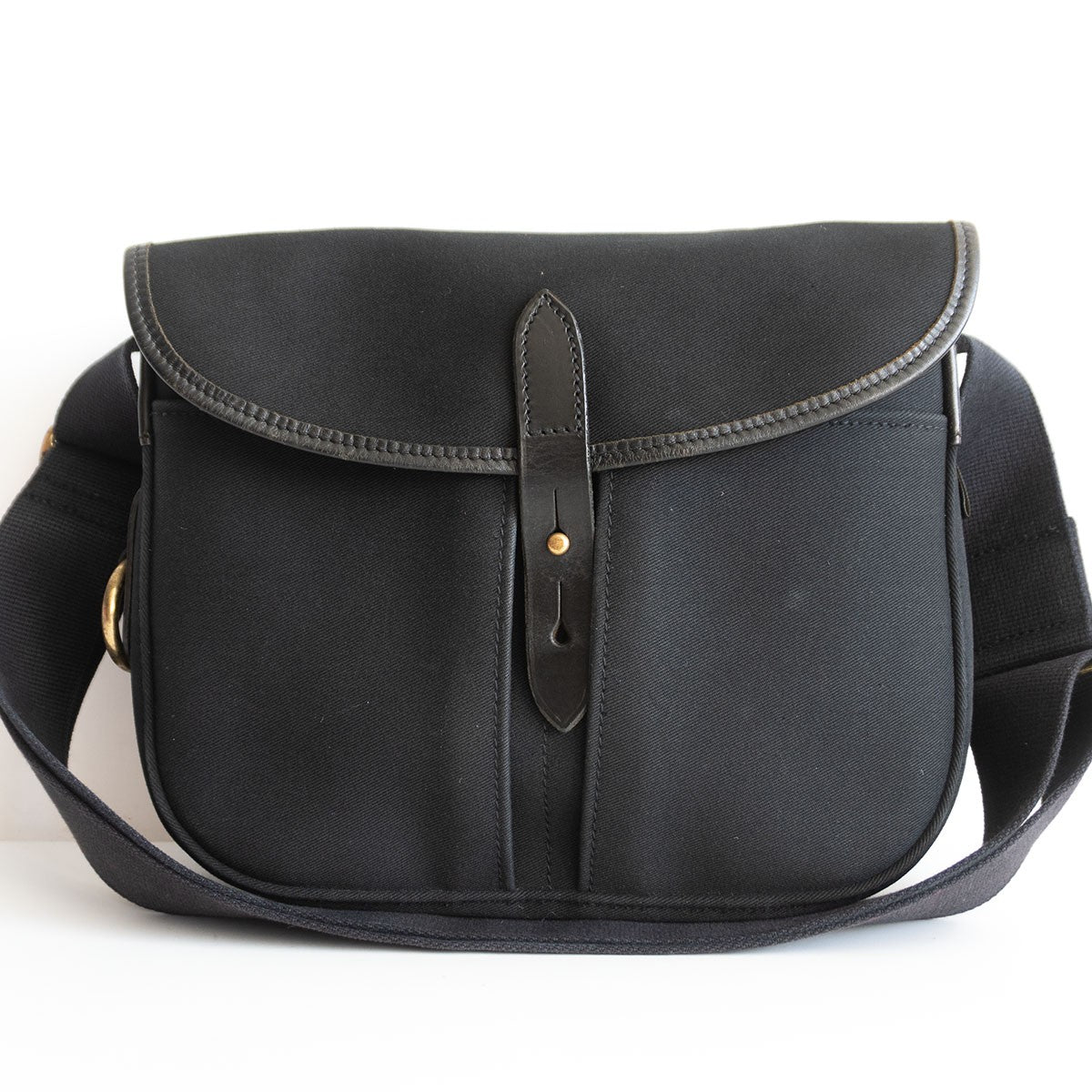 BRADY STOUR Shoulder Bag Black