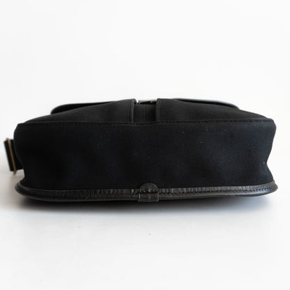 BRADY STOUR Shoulder Bag Black