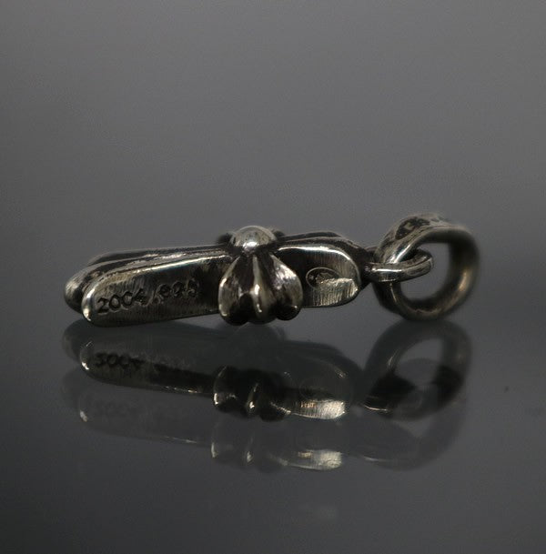 CHROME HEARTS New Model Baby Fat Cross Charm Size ONE SIZE
