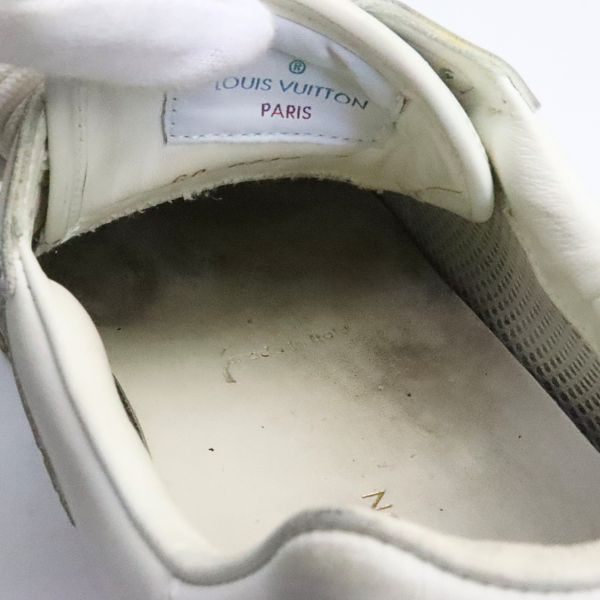Louis Vuitton Run Away Line Monogram Sneakers White Size 7