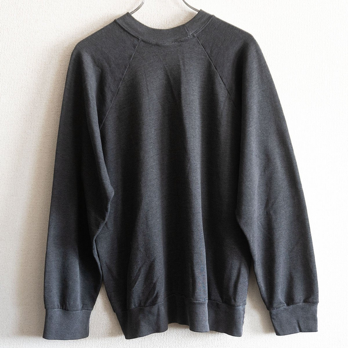 VINTAGE DISNEY 90S Mickey Raglan Sweatshirt Size L