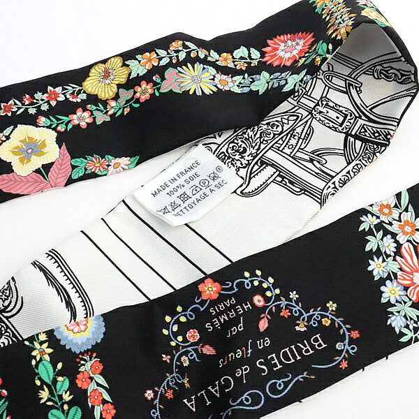 HERMES "Brides de Gala en Fleurs" Black White Scarf Size ONE SIZE