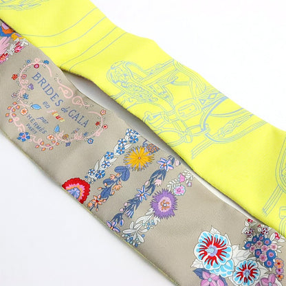 HERMES "Brides de Gala en Fleurs" Beige Yellow Scarf Size ONE SIZE