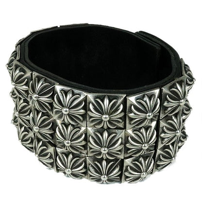 CHROME HEARTS Zero Studs Triple Pyramid Size ONE SIZE