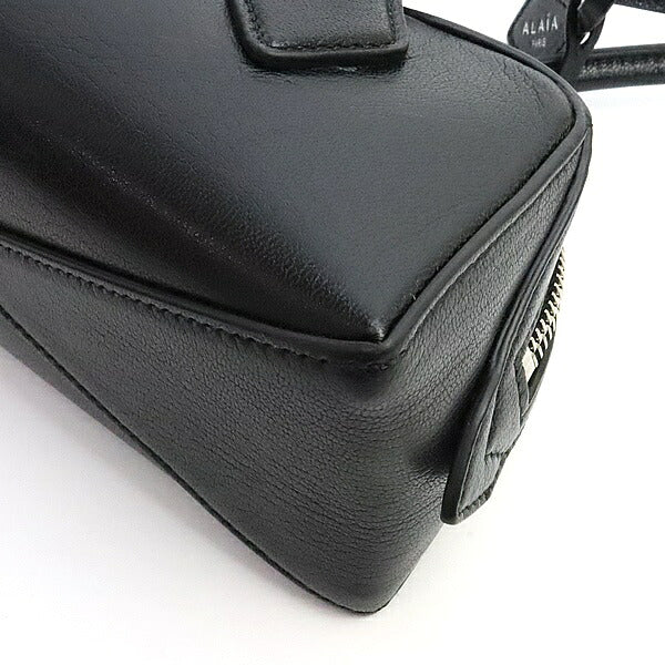 ALAIA Le Teckel Small Leather Bag Black Size ONE SIZE