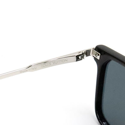 Louis Vuitton LV Rise Square Sunglasses Black Size 56□16-150