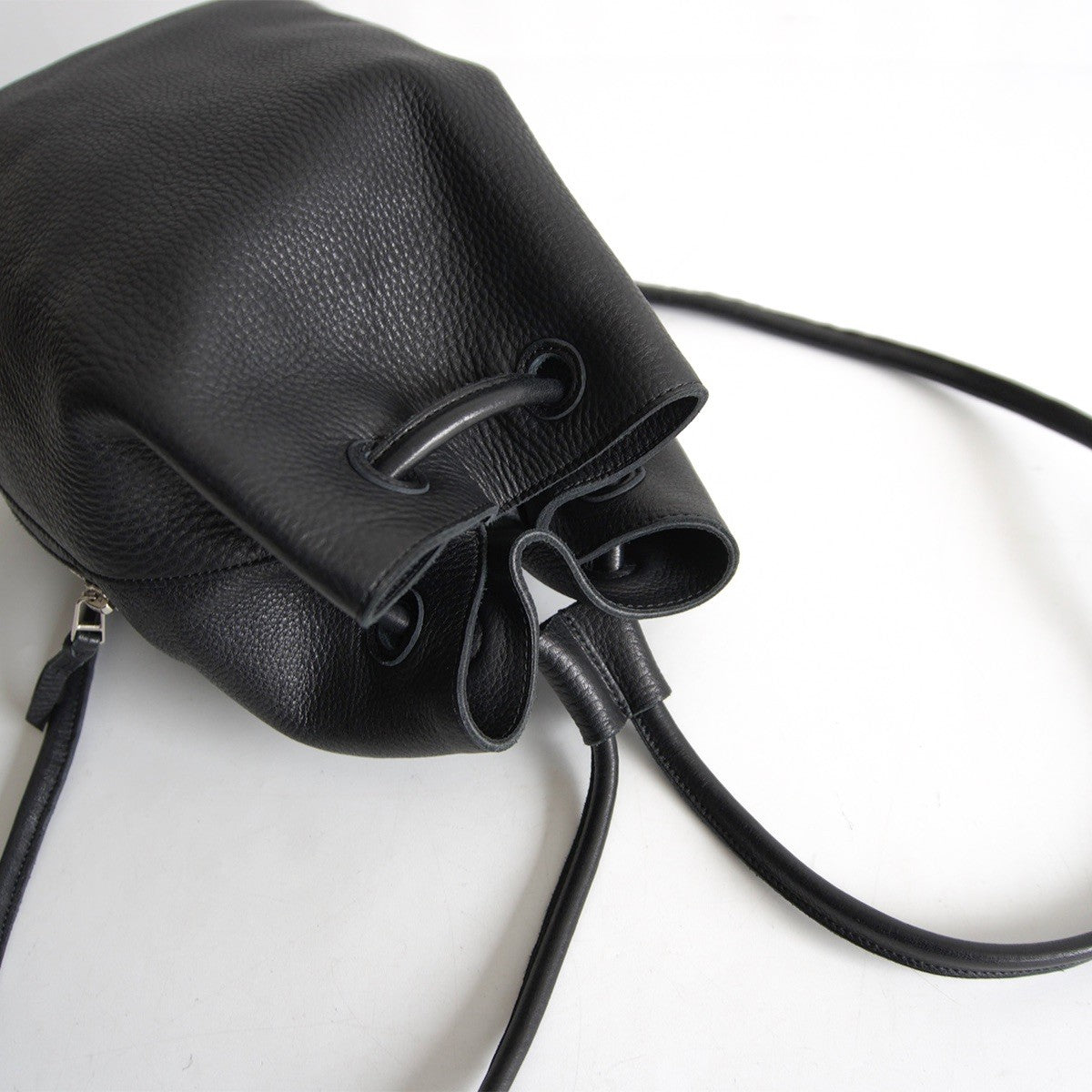 Arts & Science Square Lantern Sac Bag Black