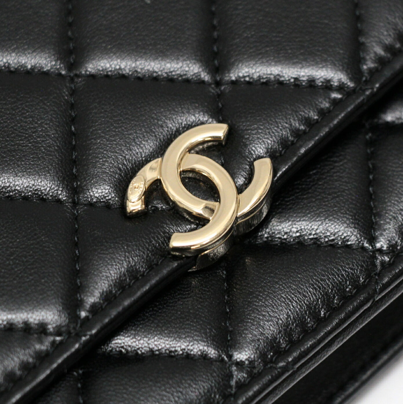 CHANEL Black Lambskin Matelasse Wallet GHW Size ONE SIZE