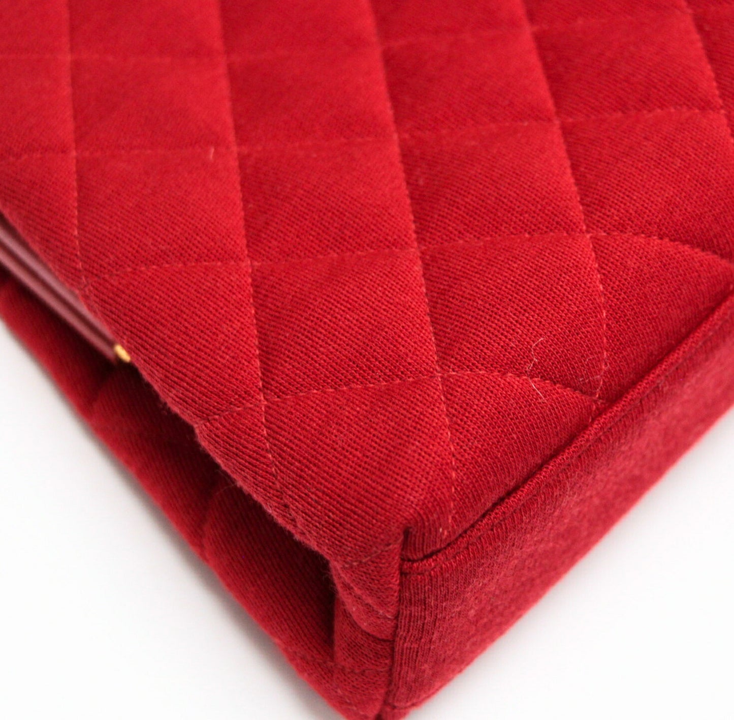 CHANEL Vintage Matelasse Kiss-lock Handbag Size ONE SIZE