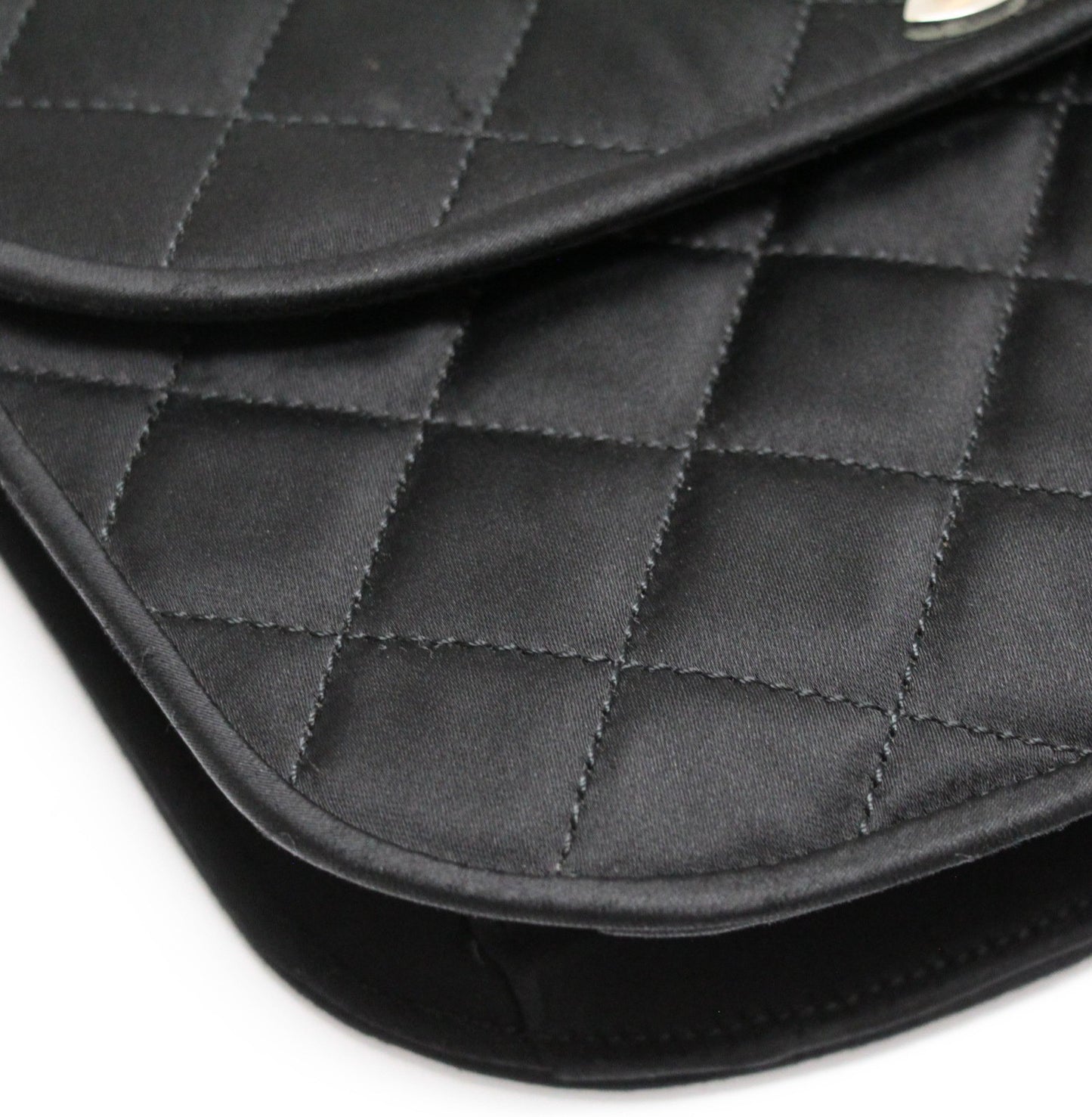 CHANEL Paris Limited Matelasse Shoulder Bag Size ONE SIZE