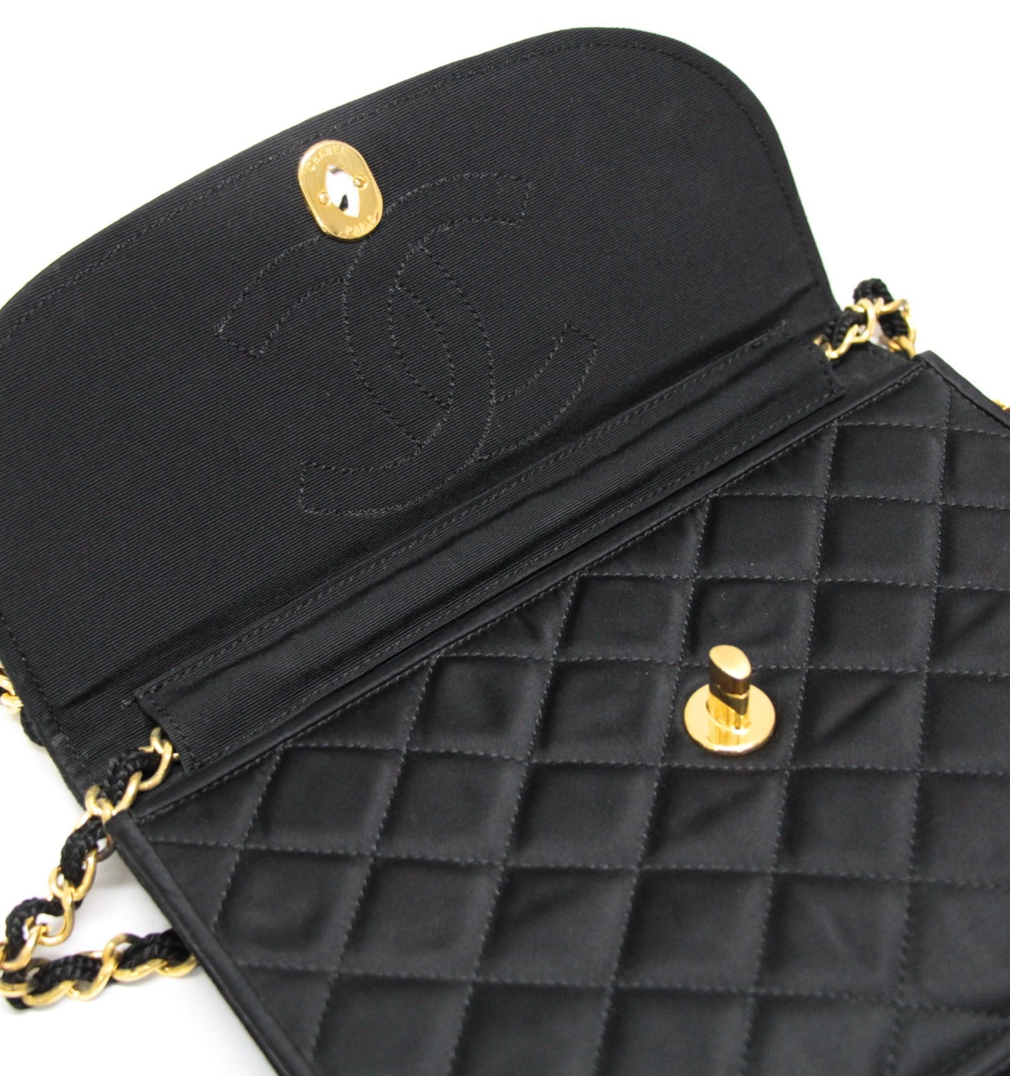 CHANEL Paris Limited Matelasse Shoulder Bag Size ONE SIZE