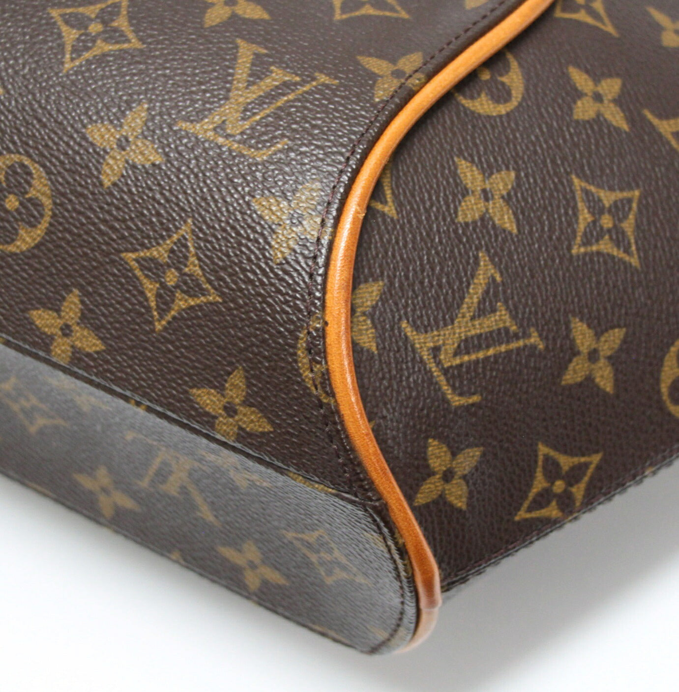 Louis Vuitton Monogram Ellipse Handbag Brown Size ONE SIZE