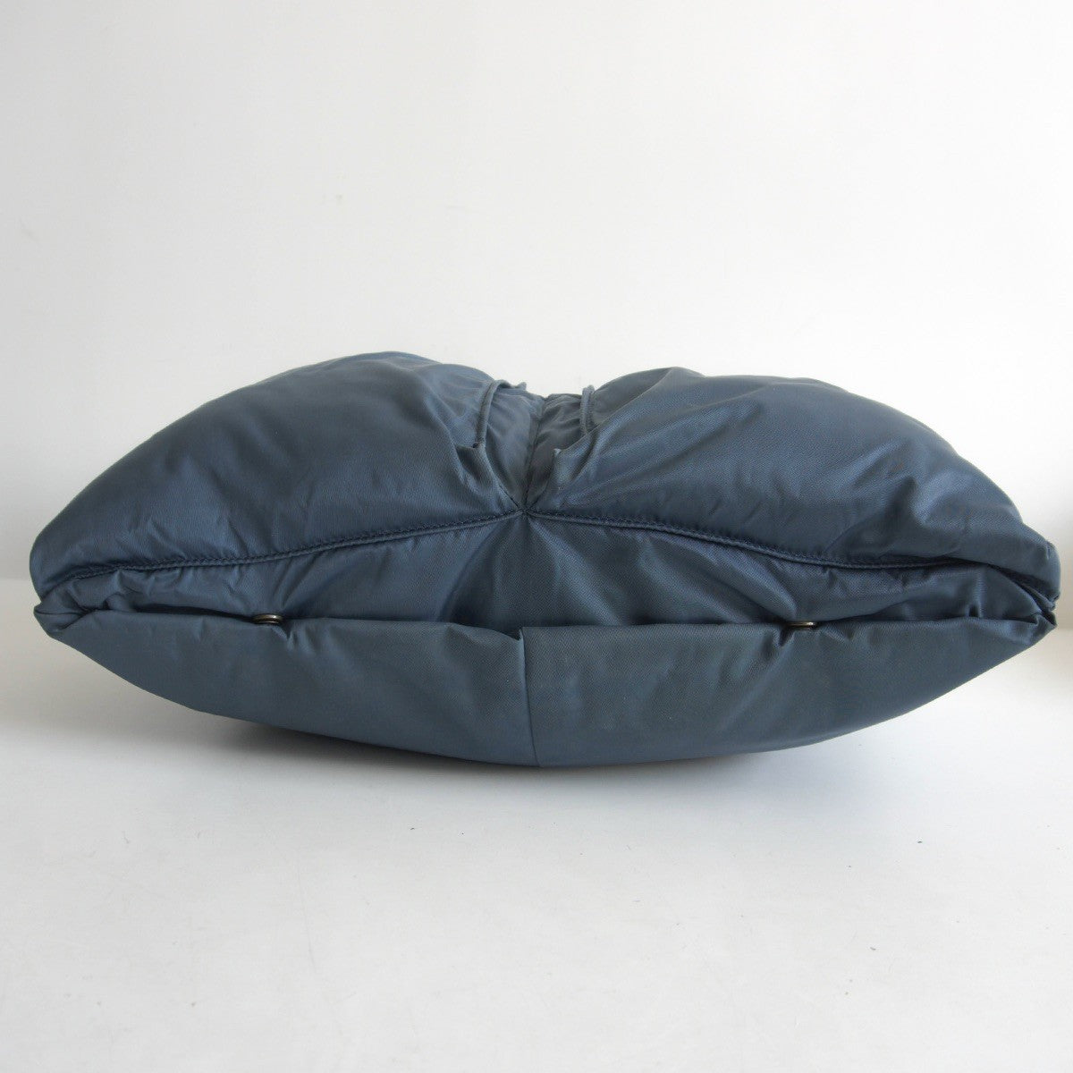 Felisi Helmet Bag Size W47×H27×D1(18)cm