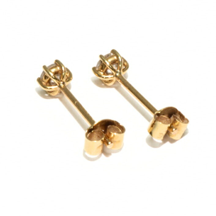 YG K18 Yellow Gold Diamond Stud Earrings Size ONE SIZE