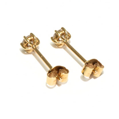 YG K18 Yellow Gold Diamond Stud Earrings Size ONE SIZE