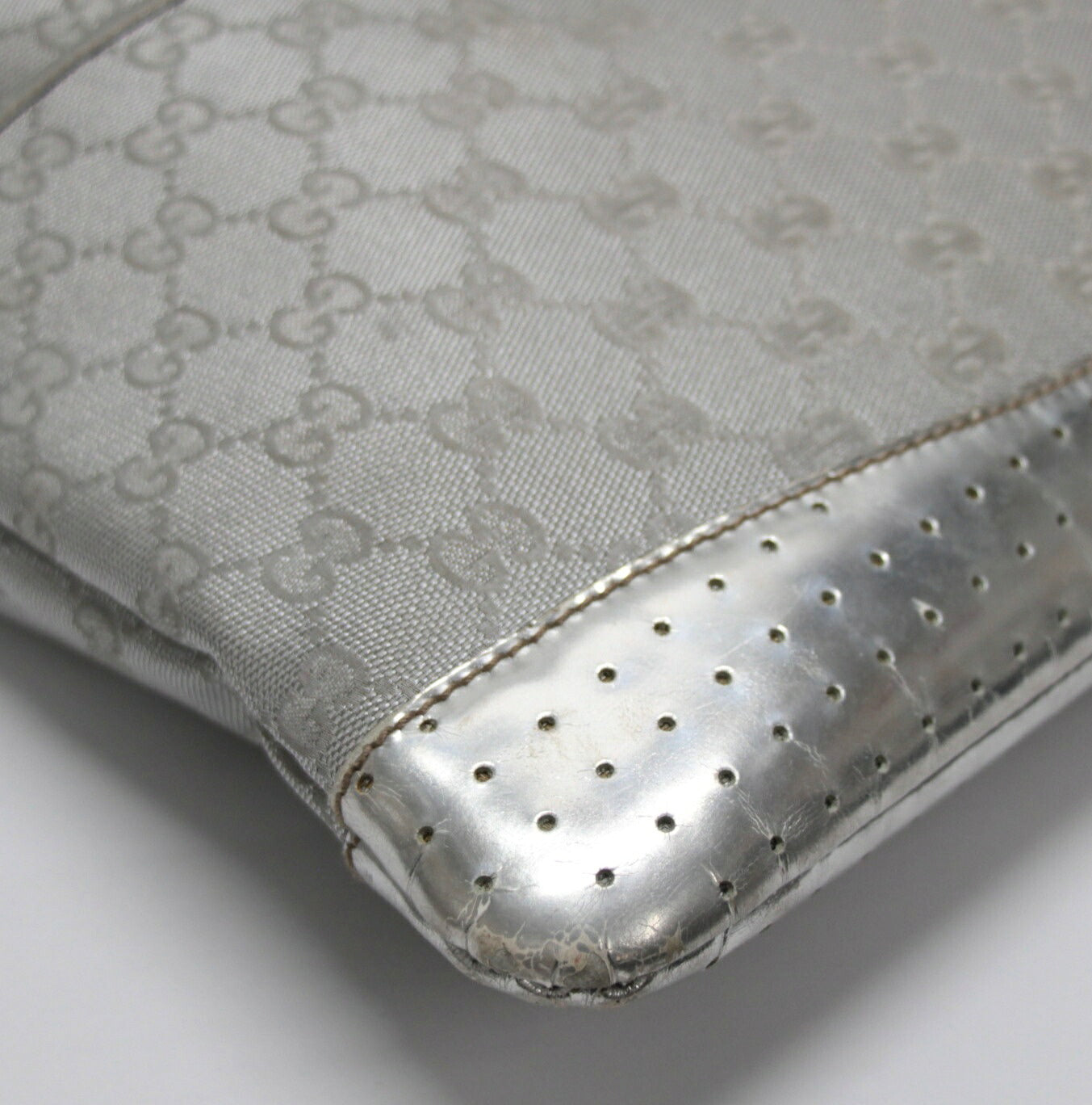 GUCCI GG Canvas Shoulder Bag Silver Size ONE SIZE