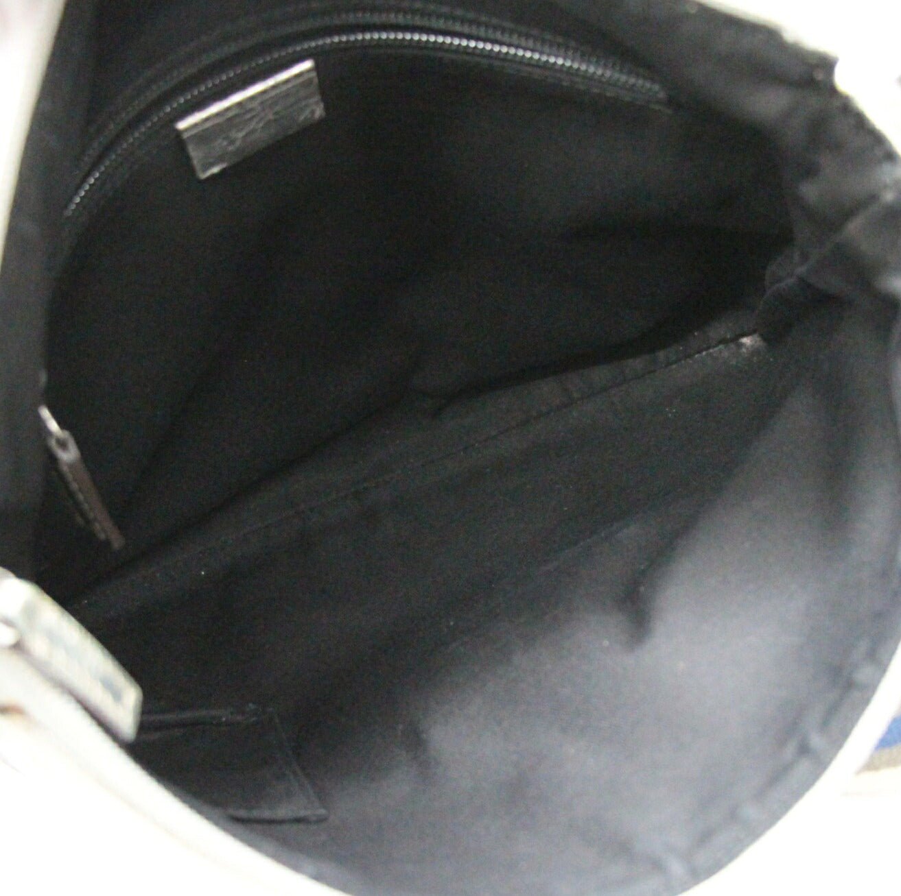 GUCCI GG Canvas Shoulder Bag Silver Size ONE SIZE