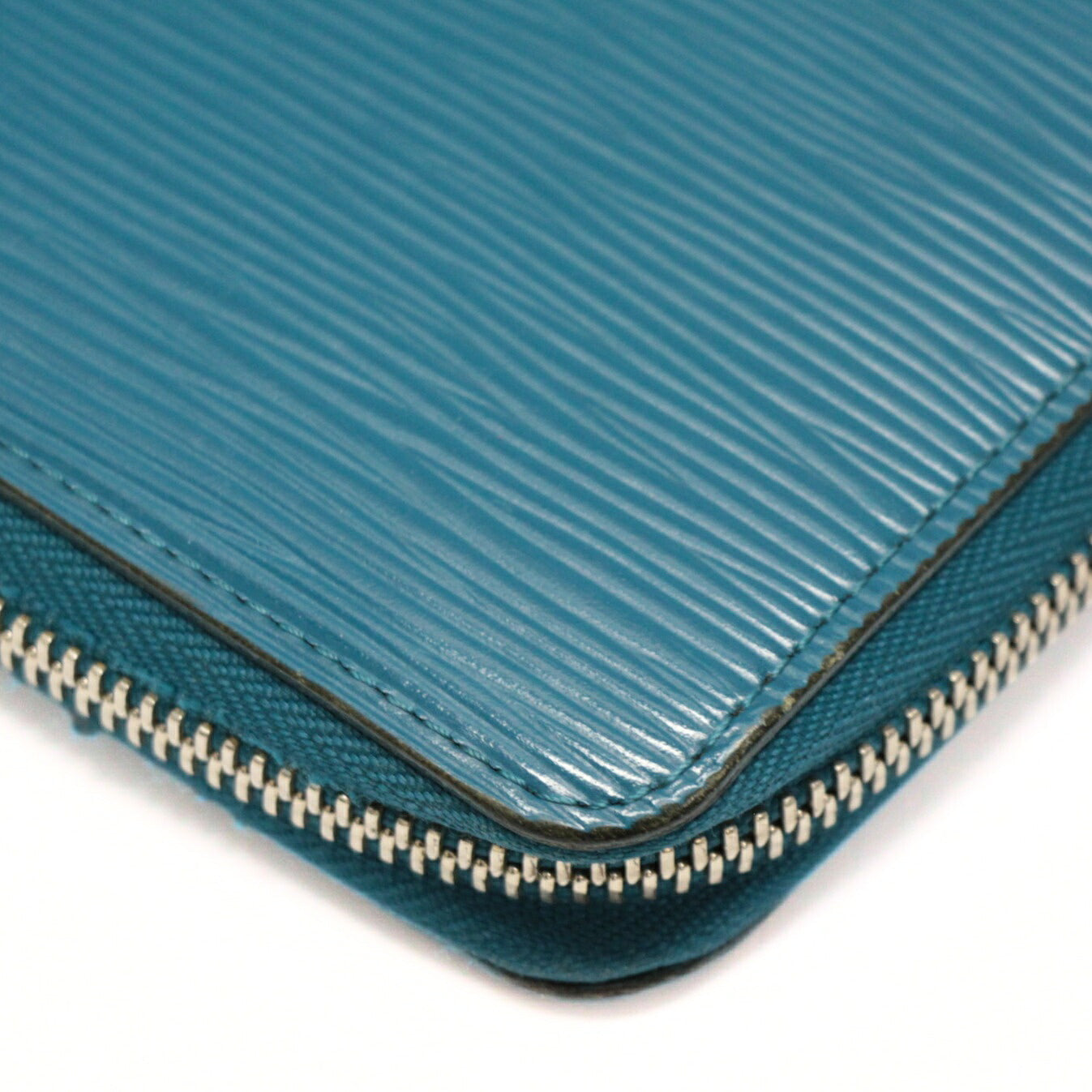 Louis Vuitton Zippy Epi Leather Wallet Cyan Size ONE SIZE