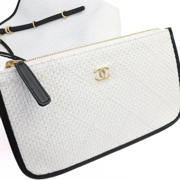 CHANEL 26C Maxi Shopping Raffia & & Black Bag Size ONE SIZE