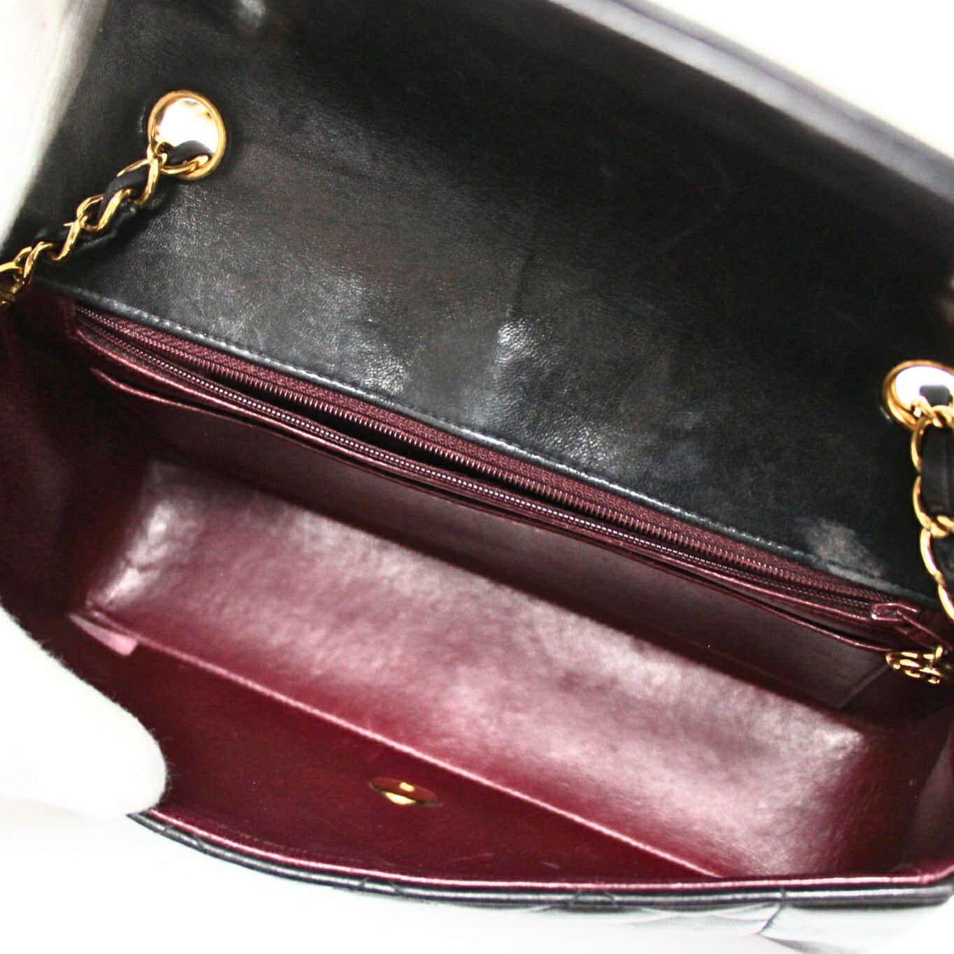 CHANEL Diana 25 Matelasse Shoulder Bag Size ONE SIZE