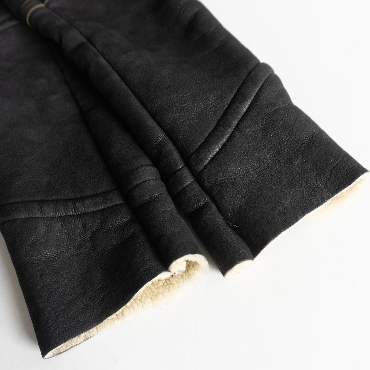 The Viridi-anne 14AW Shearling Coat Size 2