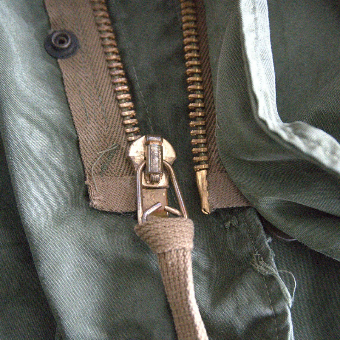 US.ARMY 50S M-1951 Pile-Lined Parka Hoodie Size M