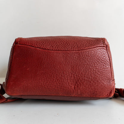 Oil Nume Medium Backpack Red