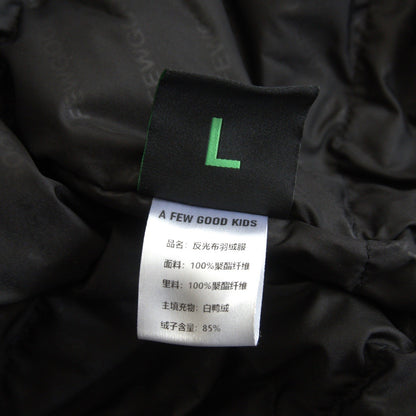 a few Goodkids Zip-up Nylon Puffer Jacket Size L