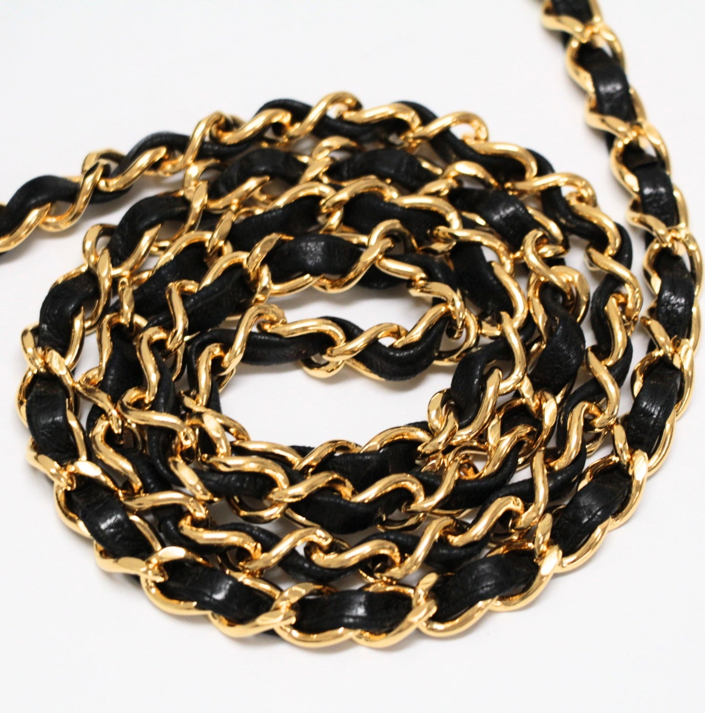 CHANEL Mini Matelasse 17 Lamb Chain Bag Black Size ONE SIZE
