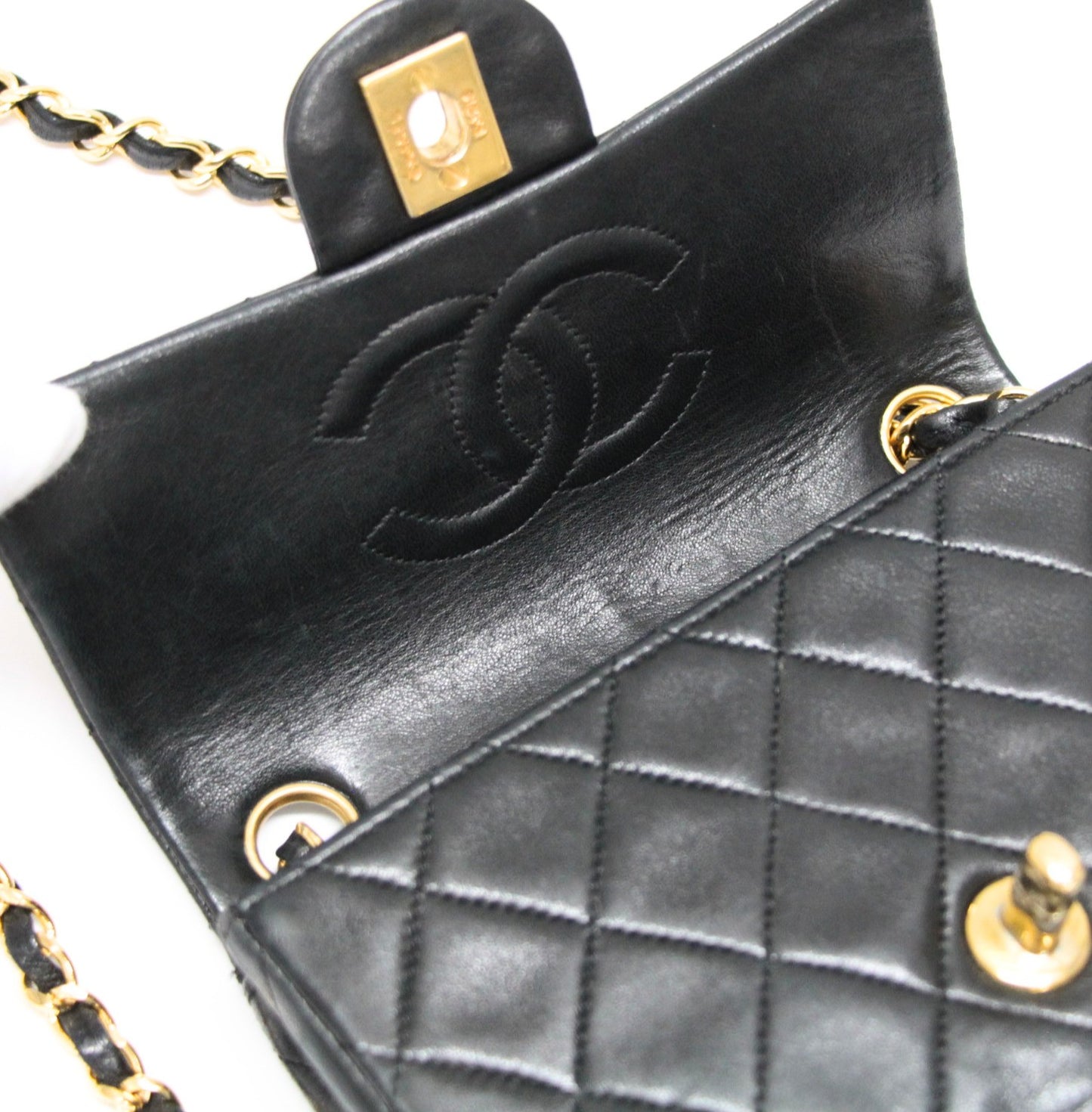CHANEL Mini Matelasse 17 Lamb Chain Bag Black Size ONE SIZE