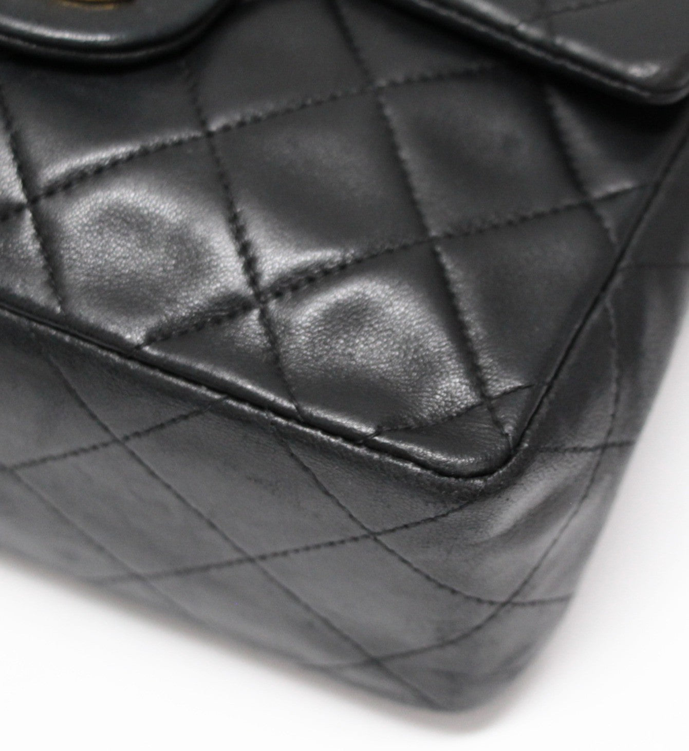 CHANEL Mini Matelasse 17 Lamb Chain Bag Black Size ONE SIZE