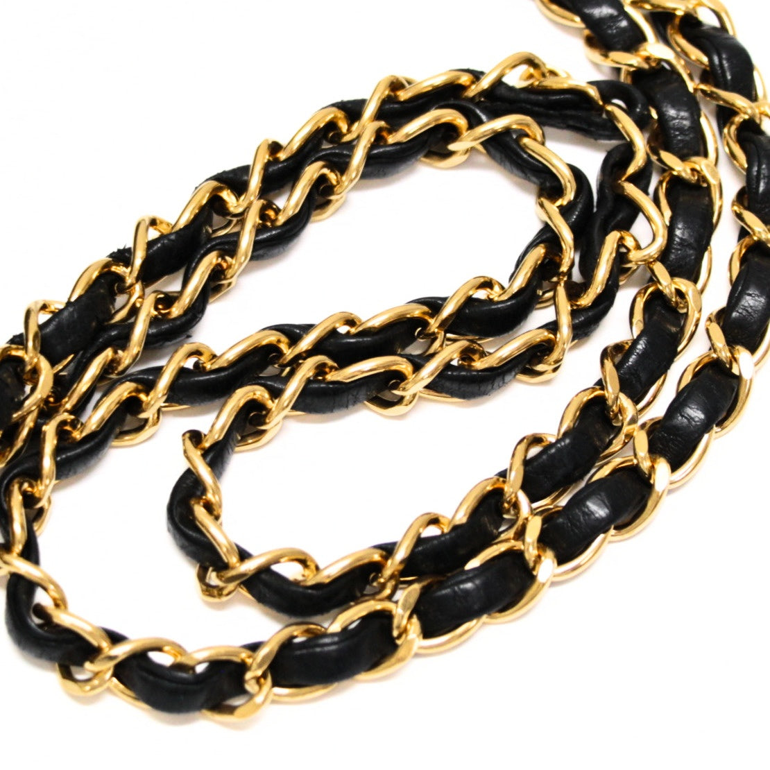 CHANEL Vintage Matelasse 25 Lambskin Chain Bag Size ONE SIZE