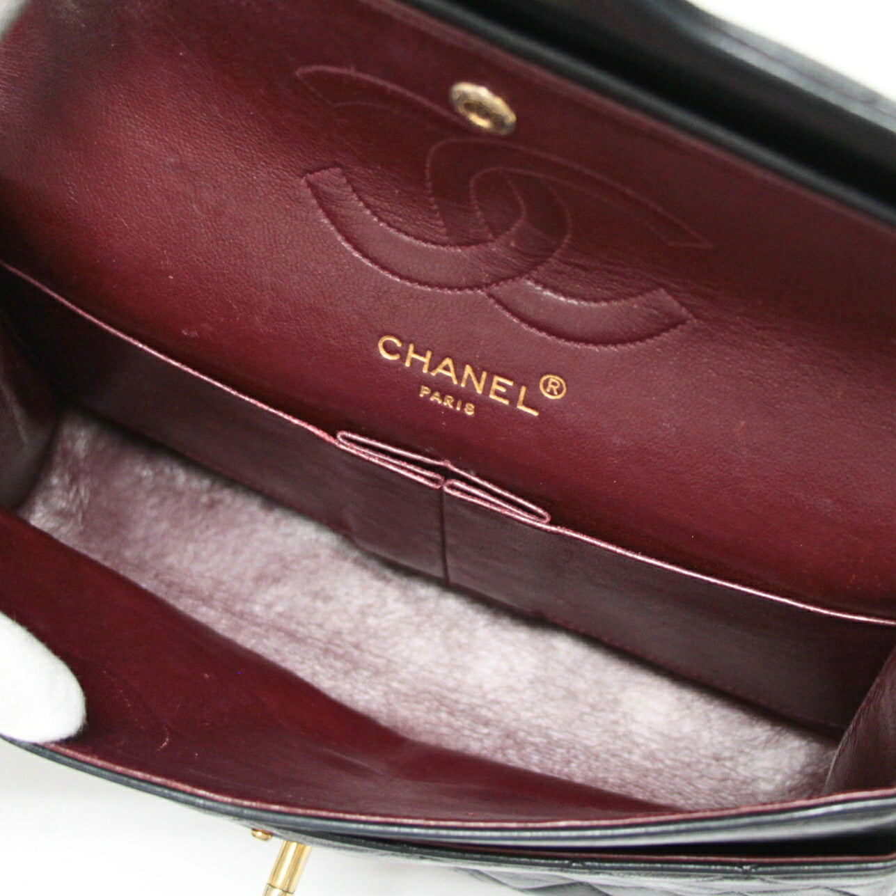 CHANEL Vintage Matelasse 25 Lambskin Chain Bag Size ONE SIZE