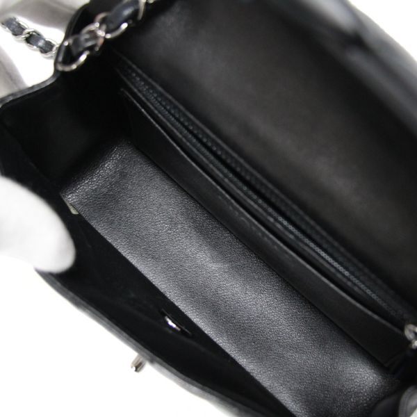 CHANEL Mini Matelasse 20 Lambskin Chain Bag Size ONE SIZE