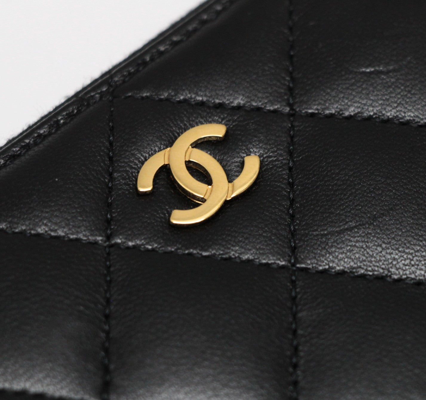 CHANEL Matelasse Lambskin Round Long Wallet Size ONE SIZE