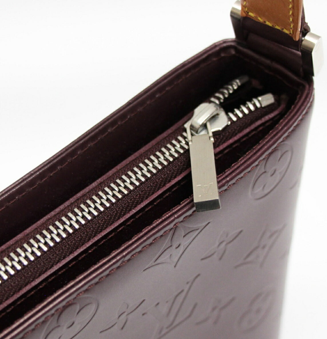 LOUIS VUITTON Alston Monogram Mat Bag Violet Size ONE SIZE