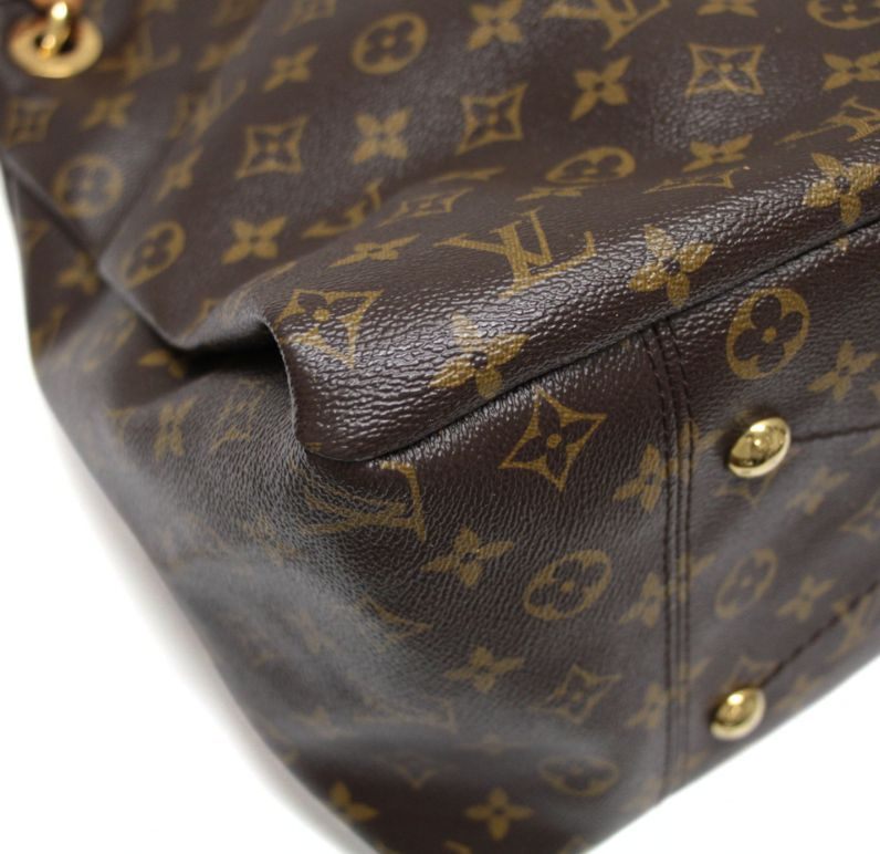 Louis Vuitton Artsy MM Monogram Shoulder Bag Size ONE SIZE