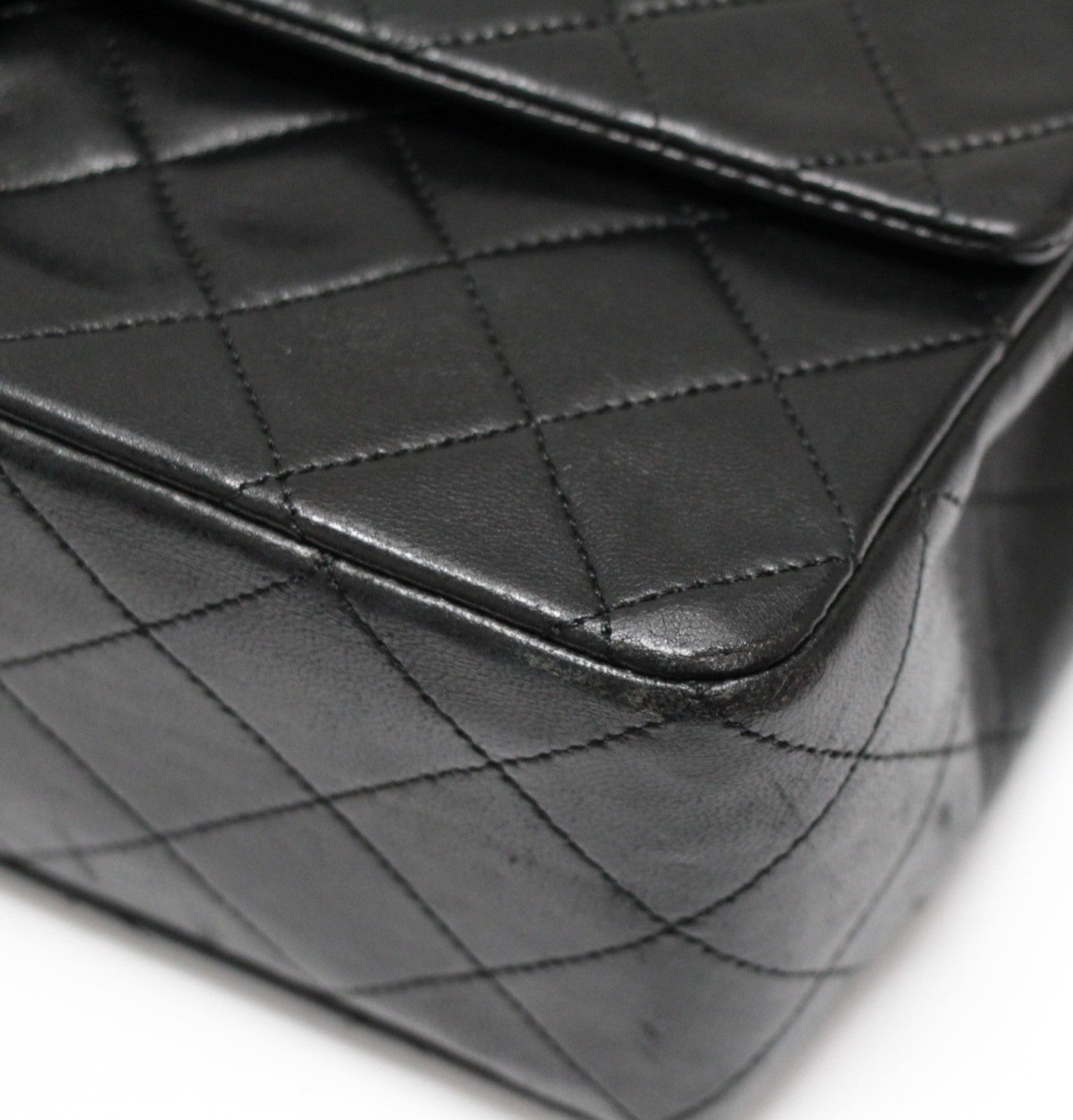 CHANEL Matelasse 27 Lamb Chain Bag Black Size ONE SIZE