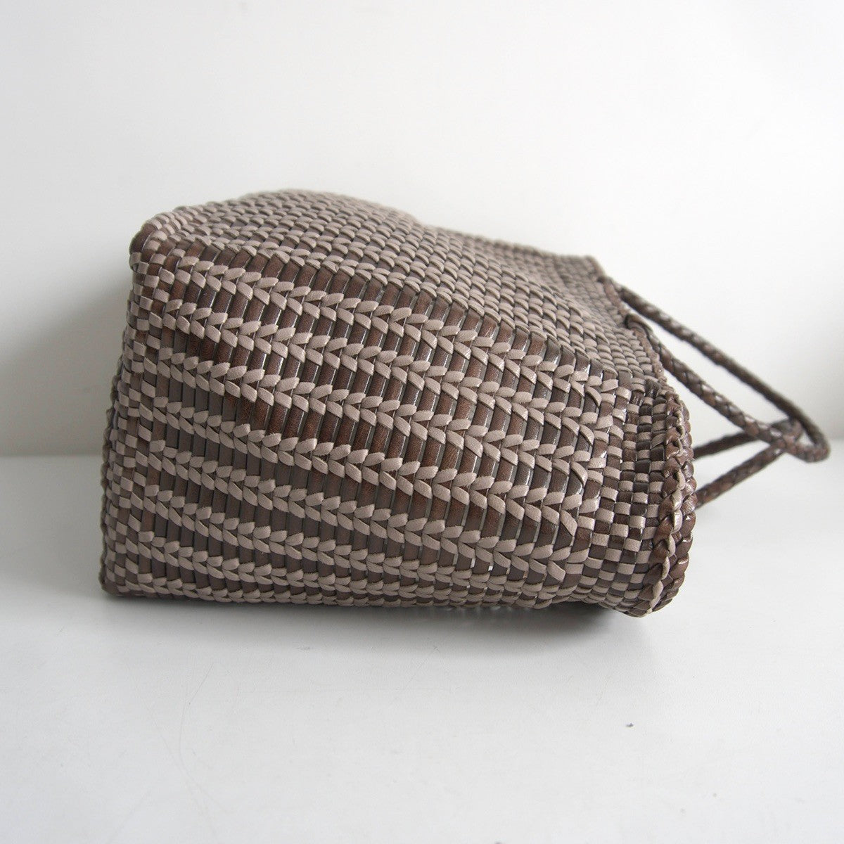 DRAGON Leather Mesh Handbag