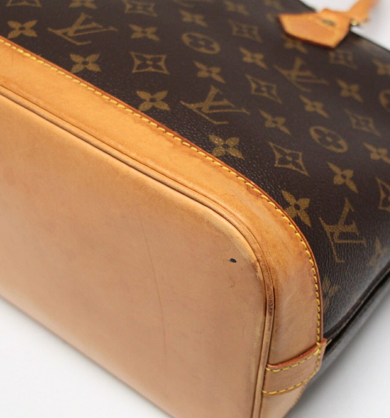 Louis Vuitton Alma PM Monogram Handbag Brown Size ONE SIZE