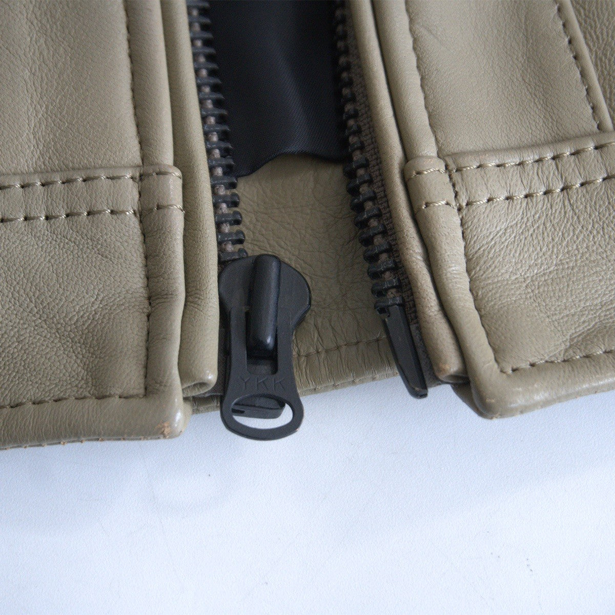 Avirex Custom Leather Jacket Size L