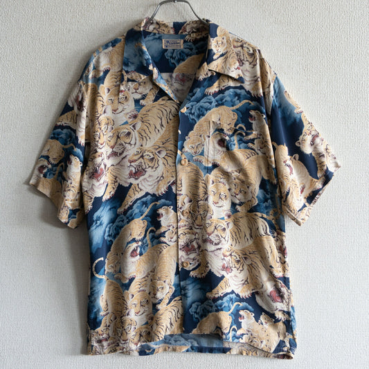 Sun Surf Hundred Tigers Aloha Shirt Size M