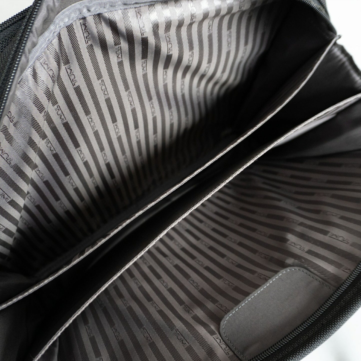 TUMI 26141D4 Alpha 2-Way Briefcase Black Size ONE SIZE