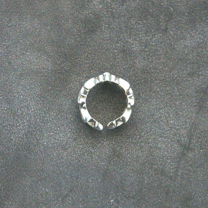 Chrome Hearts DBL FLRL CRS RING