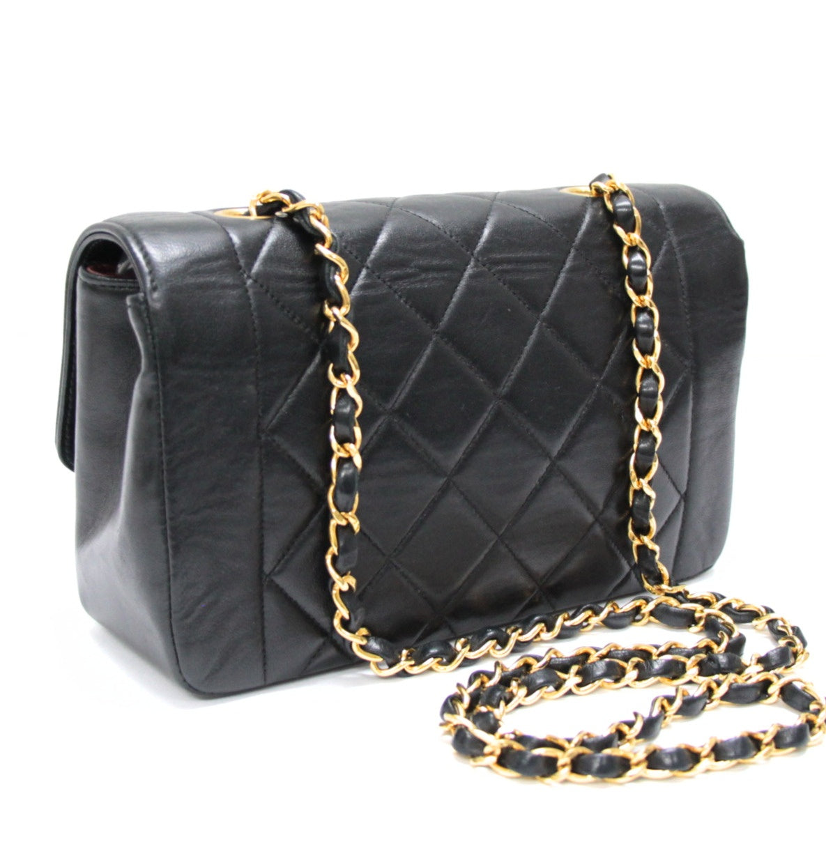 CHANEL Diana 22 Matelasse Lambskin Bag Blk Size ONE SIZE