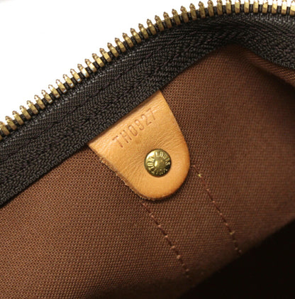 Louis Vuitton Monogram Keepall 50 Bag Size ONE SIZE